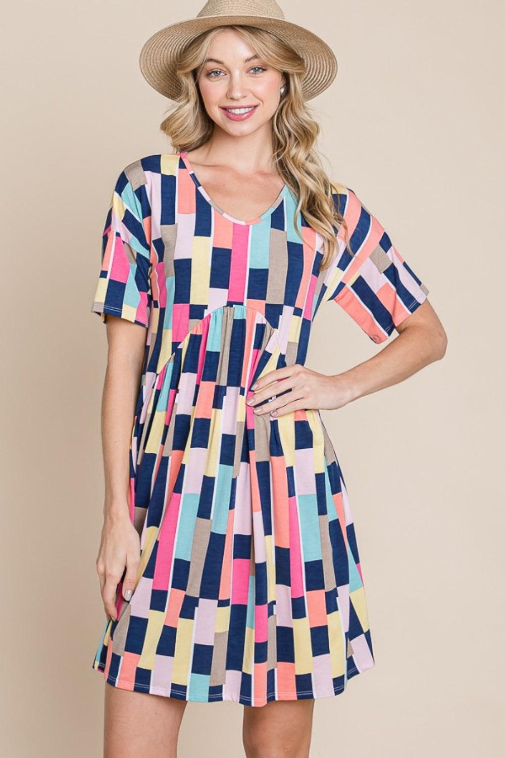 BOMBOM V-Neck Short Sleeve Dress main image 0