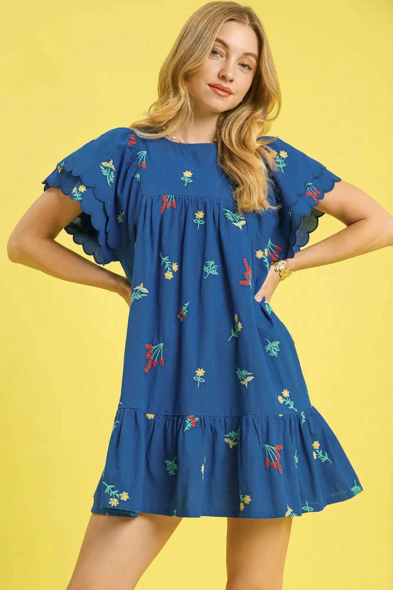 Umgee Full Size Daisy Print Mini Dress with Ribbon Details Plus Size