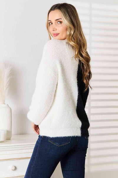 Woven Right Contrast Button-Front V-Neck Cardigan - AMIClubwear