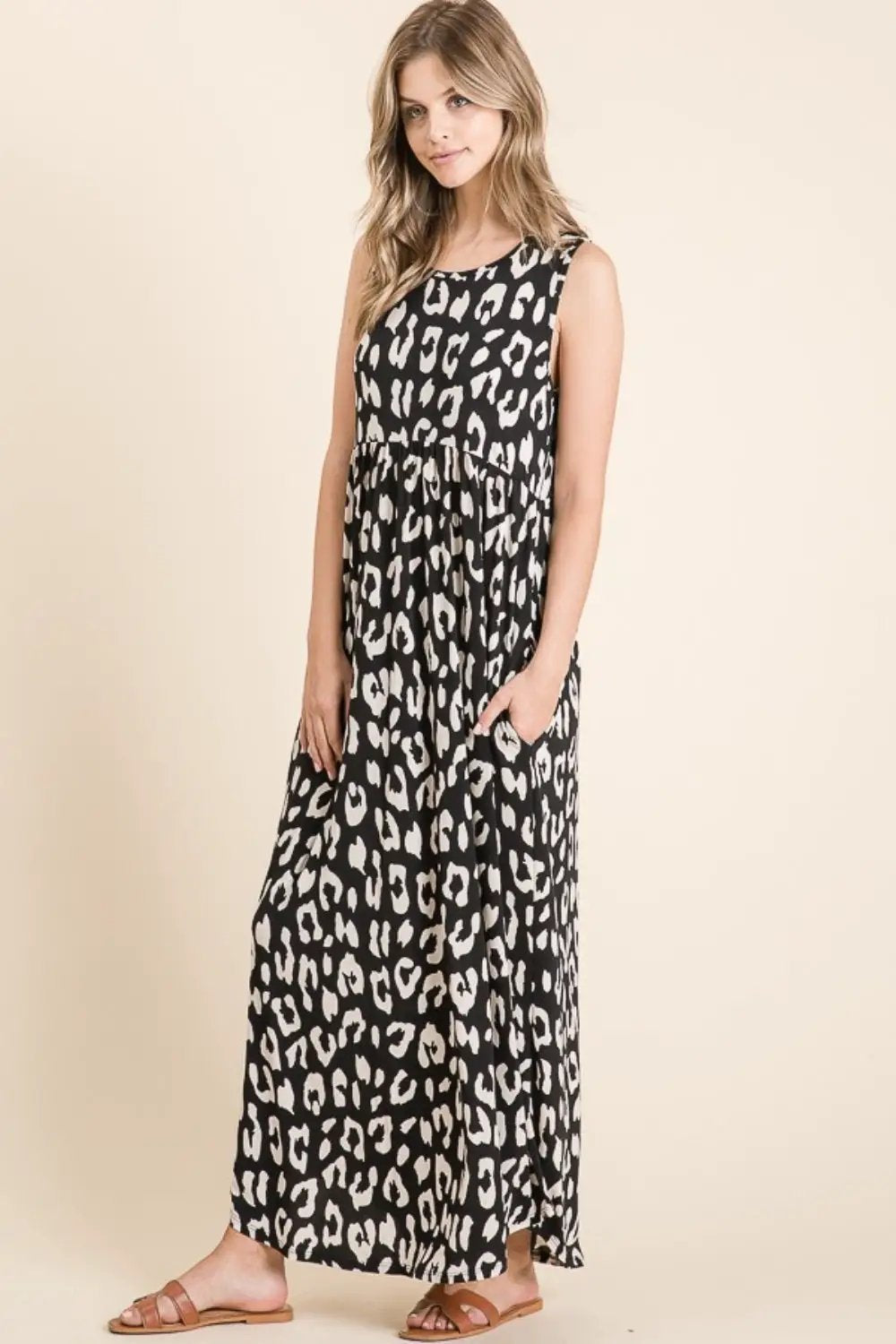 BOMBOM Leopard Maxi Dress with Pockets