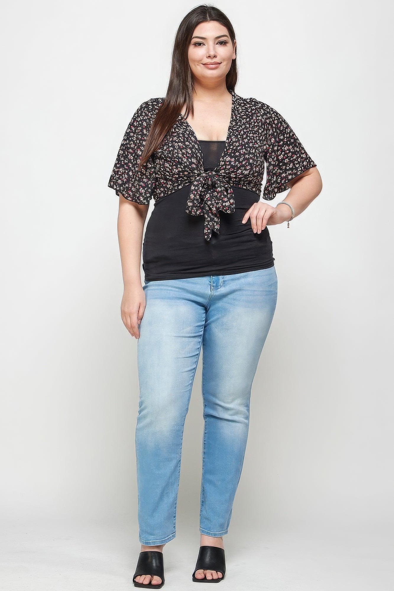 Plus Size Ditsy Floral Print Cropped Bolero Cardigan