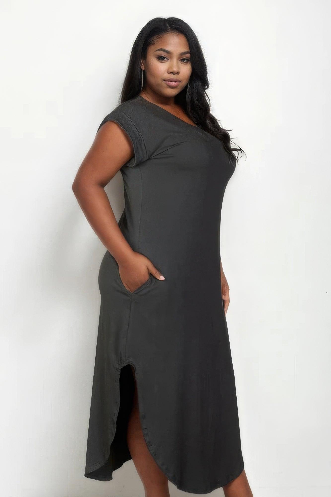 Plus Size Hidden Pocket Batwing Sleeve V Neck Long Dress - AMIClubwear