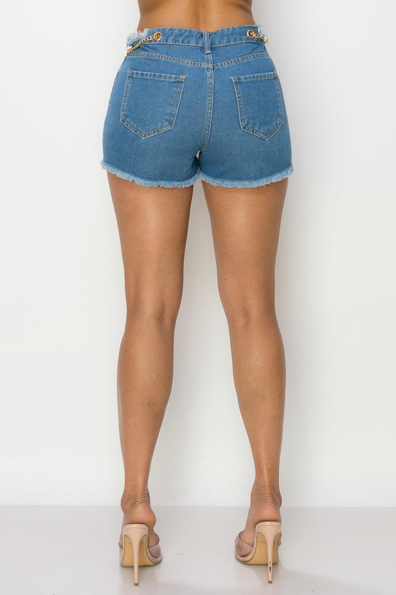 Side Chain Detailed Denim Shorts - AMIClubwear