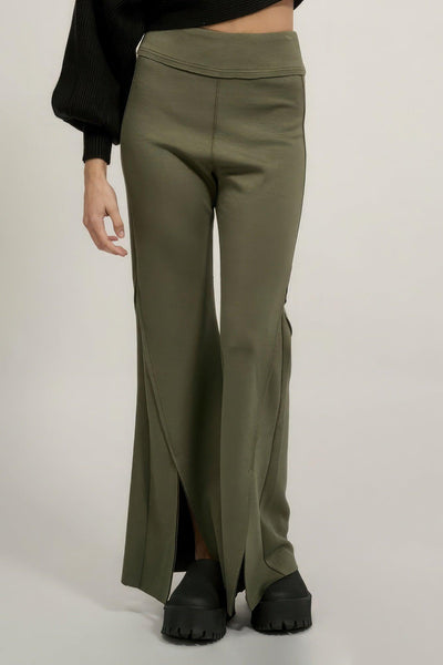 Solid Raw Edge Expose Seam Flare Pants - AMIClubwear