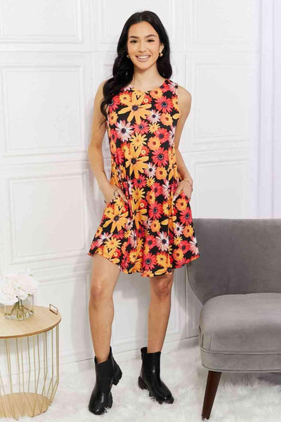 Yelete Full Size Floral Sleeveless Dress with Pockets - AMIClubwear
