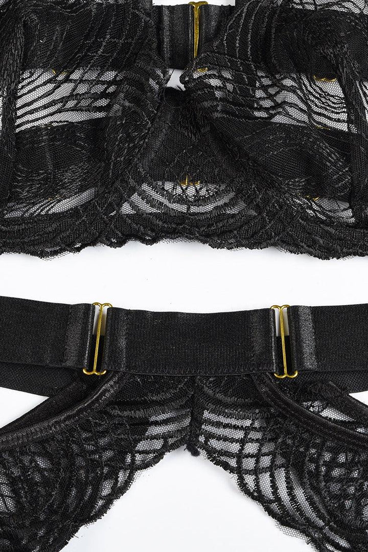 Leg Avenue Women's Lace Garter Belt & Thong Set - Sexy Floral Lingerie For  Valentine's Day, Anniversary Valentine's Day Lingerie