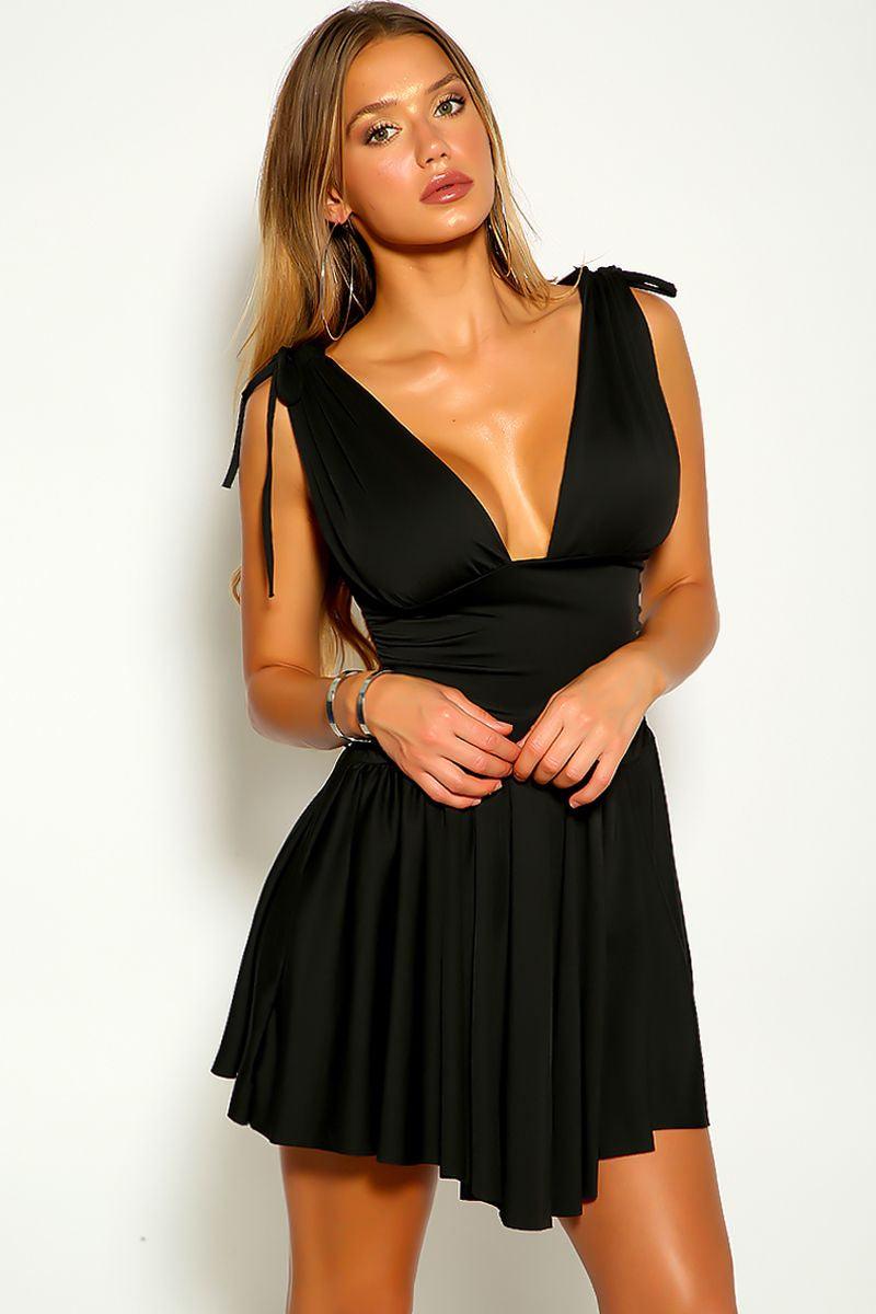 Black Sleeveless Cinched Waist Flowy Party Dress - AMIClubwear