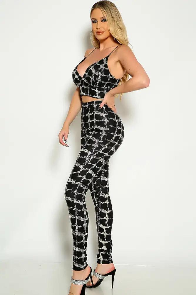 Black Snake Print Sleeveless Cropped Two Piece Outfit - AMIClubwear
