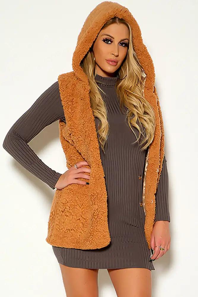 Camel Sleeveless Sherpa Hodded Vest - AMIClubwear