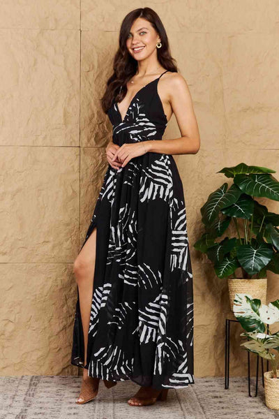 OneTheLand Black Leaf Printed Maxi Dress - AMIClubwear