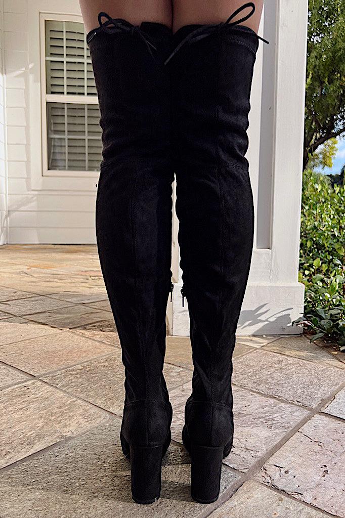 Thigh high hotsell black velvet boots