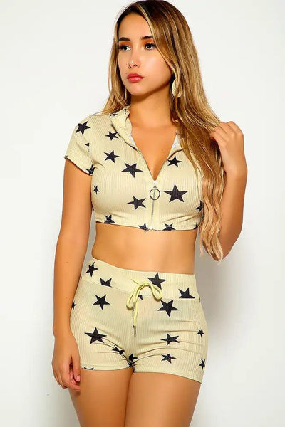Yellow Short Sleeve Star Print Two Piece Outfit - AMIClubwear